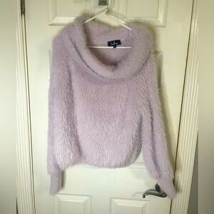 Ladies large lilac fuzzy sweater